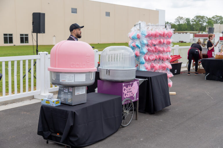 T3 Event Rentals: Kings Hawaiian Family Day Setup