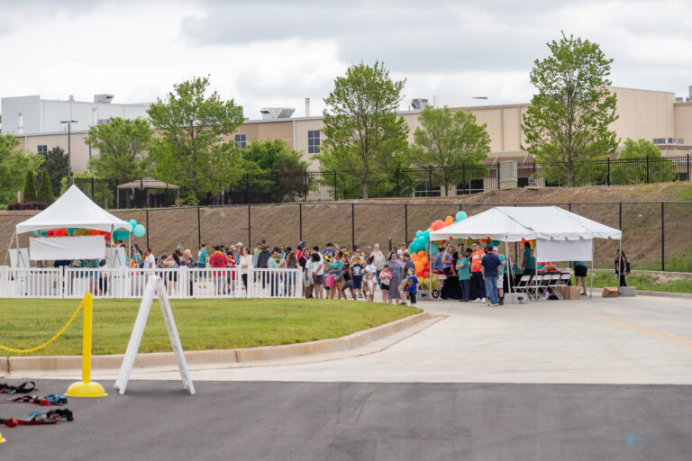 T3 Event Rentals: Kings Hawaiian Family Day Setup